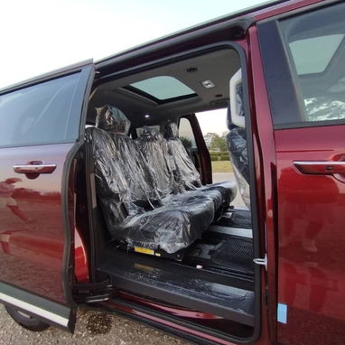 Vendo o negocio Kia Carnival, 2025 cero millas - Img 112277518
