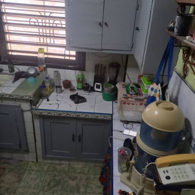 87-🏡*EN VENTA BIPLANTA  GUABABACOA RPTO NARANJO*  😎*LA PARTE DE ABAJO CONSTA DE:*  PORTAL  SALA 2/4  1 GRANDE Y OTRO C - Img 120003754