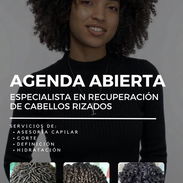 Estilista de cabello afro rizado - Img 55461501