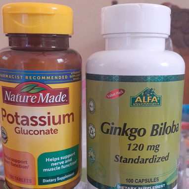 /Equinacea/Hedache(Excedrin)ginko biloba/Colageno/Bioti/B-Complex/Prenatal/ Valeriana/ethyl Omega 3/Spray nasal - Img 116072747