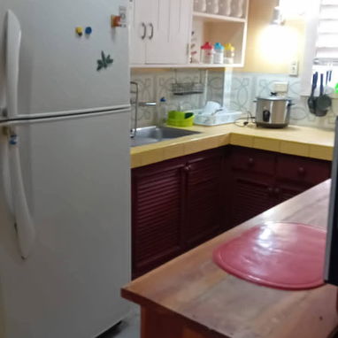 Renta de apartamento independiente en Vedado por 23 y 26 electricidad 24 horas - 7/10