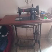 Maquina singuer con motor - Img 55635781