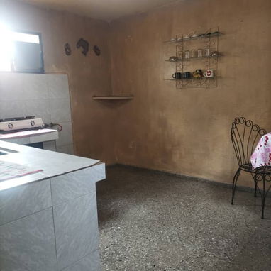 SE VENDE CASA EN EL CERRO - 2/10