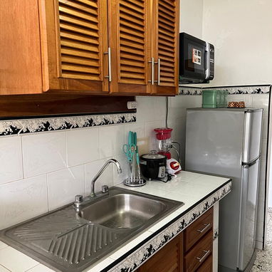 Departamento en el Vedado en zona tranquila! - Img 109059182