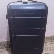 Vendo maleta de 12 kg - Img 57869749