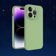 Disponible: Funda de TPU iPhone 15 Pro color verde menta | videojuegoshabana.com - Img 56625349