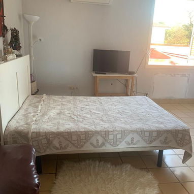Apartamento. Parte de arriba de un biplanta en Alturas de Miramar - Img 119304738