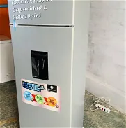 Refrigerador Goldsmart de 10 pies con dispensador nuevo - Img 45989034