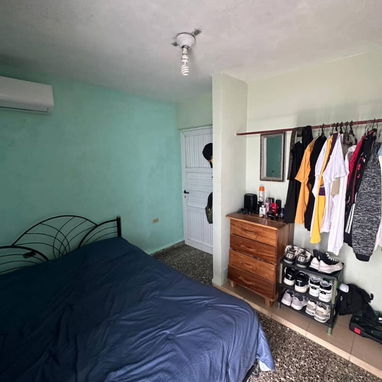 Vendo casa biplata en 10 de octubre - Img 119431902
