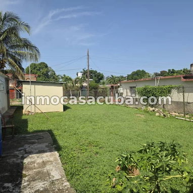 AL1002 – Casa en venta en Alturas del Aeropuerto, Boyeros – 4 habitaciones, 2 baños y amplio terreno - 3/9