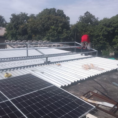 Montaje De Bases De Paneles Solares 👷🏽♂️🧰✅ - Img 127908626