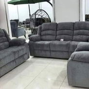 Juego de sofa y butacas reclinables - Img 55649712