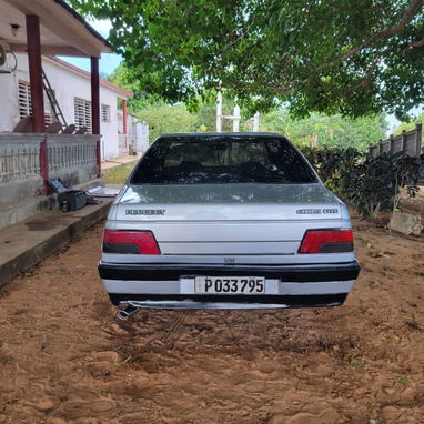 PEUGEOT 405 DIÉSEL – MOTOR XD9 🇫🇷 - 3/5