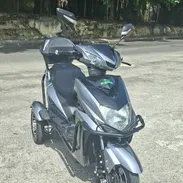Se vende moto eléctrica de 3 ruedas - Img main-image-56564398