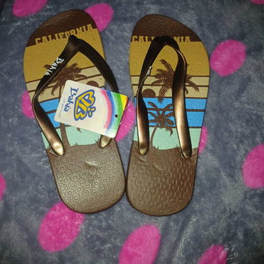 Chancletas, Crocs, Sandalias - Img 121648059