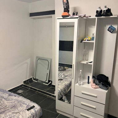 Se vende casa puerta calle en centro habana(zona soterrada) - 3/9