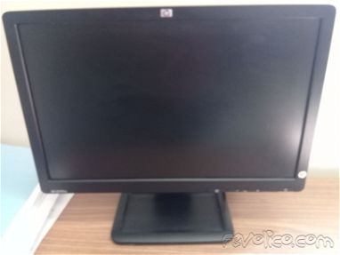 Monitor de PC HP , 19 pulgadas, funciona perfectamente - Img main-image-45715028