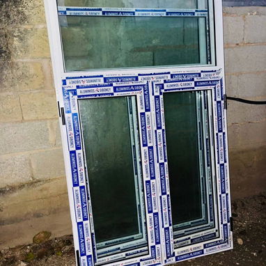 Puertas de marquetería de aluminio. Ventanas de corredera.paños fijos.bajosde meseta - 6/10