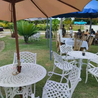 🏊🏻‍♀️ Renta de Pasadías con Piscina en Guanabo. Servicios gastronómicos disponibles. Podrás también celebrar eventos - Img 117279168