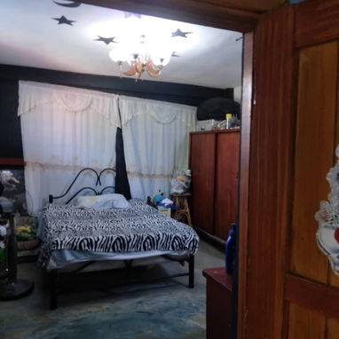 Venta de casa en el Vedado - Img 121714676