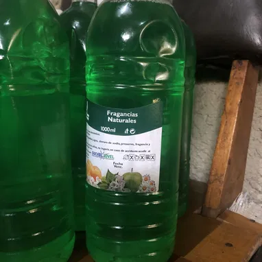 Detergente suchel povel - 2/2