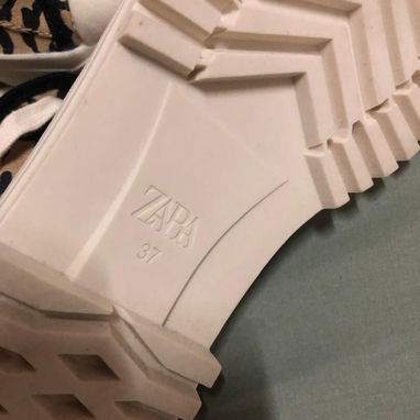 Tenis marca Zara - Img 125899633