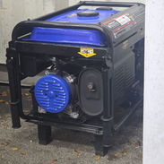 DuroMax XP5500HX Dual Fuel Portable Generator (Gas y Gasolina) - Img 55694114