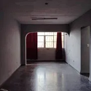 Apto en el Vedado en primer piso a pasos de 23, 12 y Línea !!! - Img 55039421
