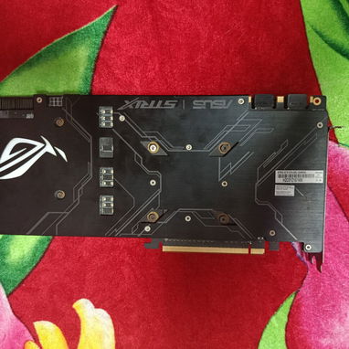 Vendo o cambio Gtx 1070 Asus rog strix tarjeta de video - Img 123635430
