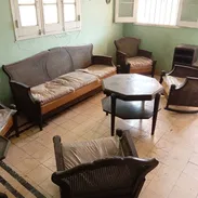 SE VENDE CASA INDEPENDIENTE EN MIRAMAR CON MUEBLES DENTRO !!! SOLO REPARAR BAÑO Y COCINA 72032089 - Img 57605975