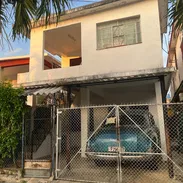 SE VENDE -Casa biplanta en el Casino - Img 56610100