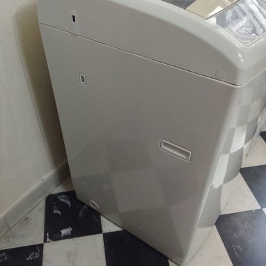 Vendo lavadora automática Frigidaire 11kg de uso - Img 120702563