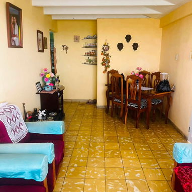 Vendo apto 2 cuartos zona 5 Alamar - 6/10