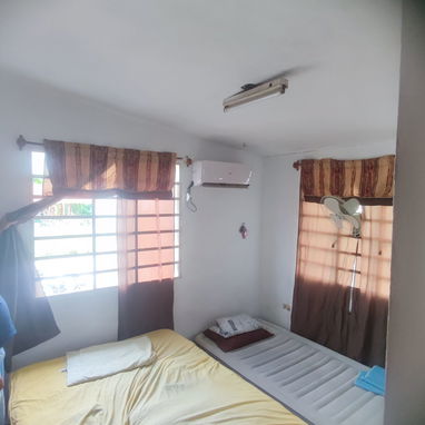 🏡 CASA EN VENTA – PLAZA DE LA REVOLUCIÓN 📍 Plaza de la Revolución, La Habana 💰 USD 25 000 - Img 125068238