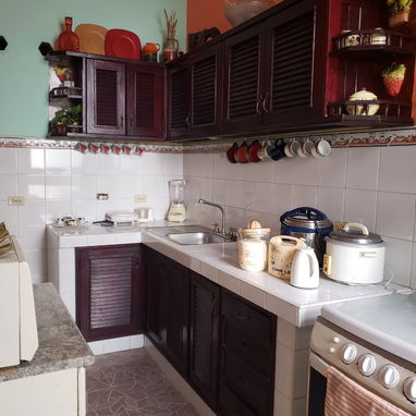 Piso 2 habitaciones doble, en 23 y Malecón con ascensor y propia cisterna ! - Img 122441482
