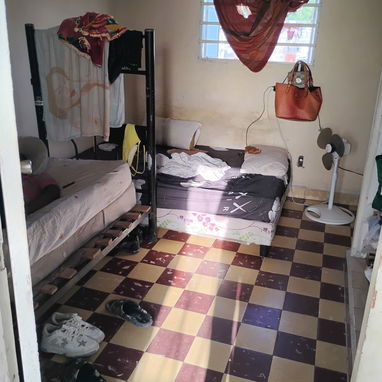 Vendo apartamento de un edificio en luyano o necesito dos cosas igual - 4/5