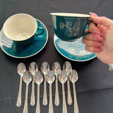 TAZAS DE CAFÉ Y CAPUCHINO - 2/4
