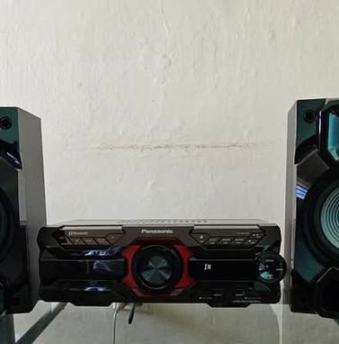 [LG XBOOM CJ44 💲290 usd Kodak PS-1833KODAK 💲380 usd  LG TORRE RNC7 💲350 usd Panasonic SC AKX320 💲315 usd ] - Img 95263383