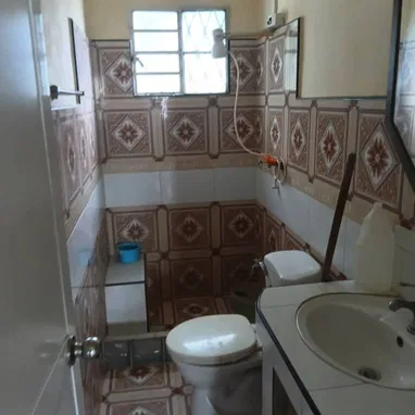 SE VENDE APARTAMENTO EN SEGUNDO PISO DE 2 HABITACIONES EN ALTAHABANA BOYEROS ZONA DONDE NO SE VA LA CORRIENTE - 2/7