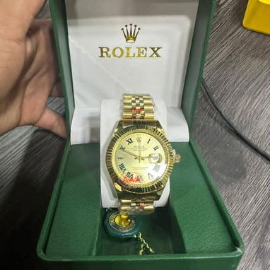Relojes invicta Rolex y patek Philippe - Img 122559717