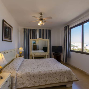 🏠 Apartamento De Renta En Miramar Con Vista Al Mar. 💵 Precio: 70 usd por habitación. 📞 Reserva: +5355284821 - 5/9
