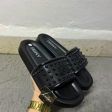 Chancletas Amiris - 5/10