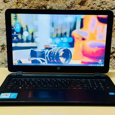 Laptop HP roja - Img 125387050