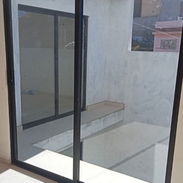 Puertas y ventanas de aluminio con Cristal - Img 57927999