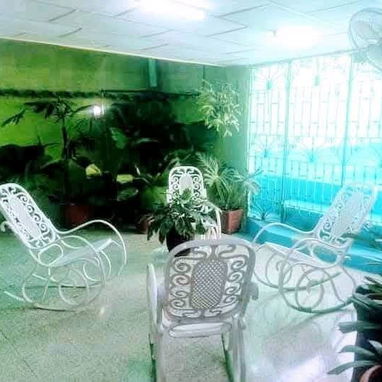 Alquiler con piscina privada en Santa Clara - Img 124583621