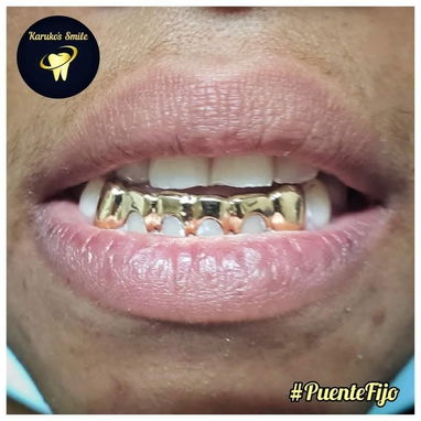 Clínica Dental - 4/10