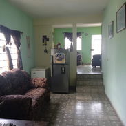 Se venden 2 casas independientes arriba y abajo - Img 56701921