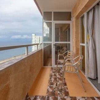 ESPECTACULAR! departamento de renta en el Vedado, con vista al mar🌊✨ - Img 112348696