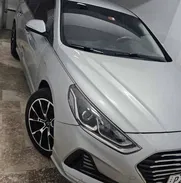 Vendo o negocio Yhunday sonata del 2017 - Img 48355144