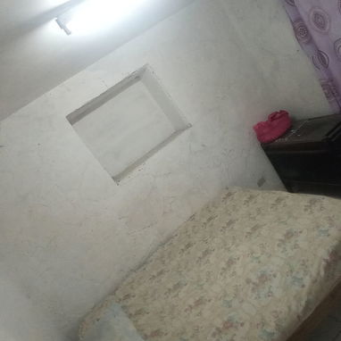 SE VENDE CASA BIPLANTA EN LA HABANA VIEJA. - Img 126034757
